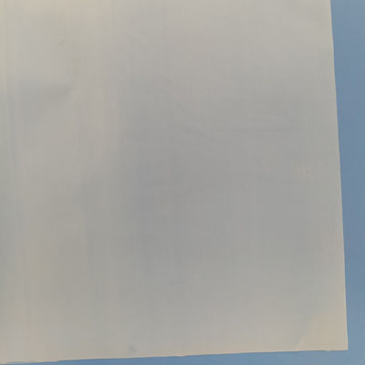 Verpackung Rohstoffe Weiße durchscheinende PE-Rückblattfolie für Hygieneprodukte