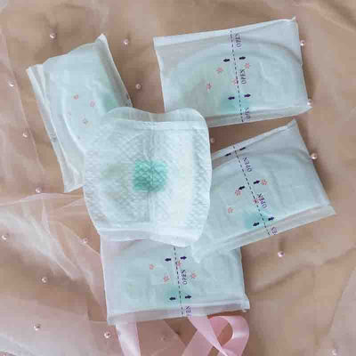 Einweg-Style-Mutterschaft Frauen Brust Pflegepad mit weichem und absorbierendem Material