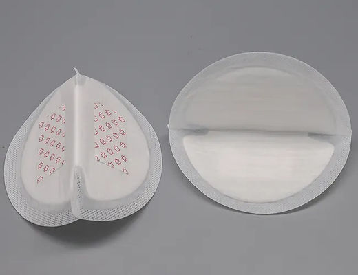 Absorbierende Brustpolster für Frauen, die stillen, aus Flusspulpe aus SAP-Nichtgewebe