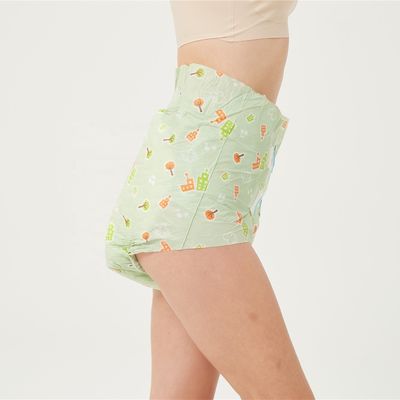OEM Einweg-Erwachsenenwindel mit Flusspulpe und 800 ml-1500 ml Absorptionsfähigkeit