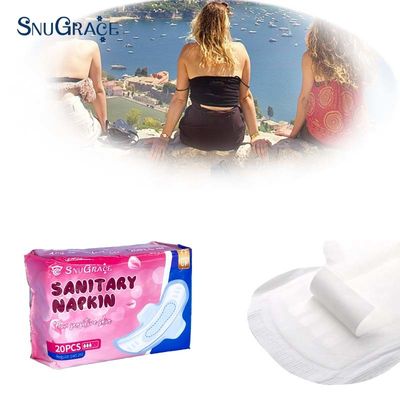 Last Stock Alert SnuGrace Sanitätswäsche mit schneller Absorption und blauem Kernmodell